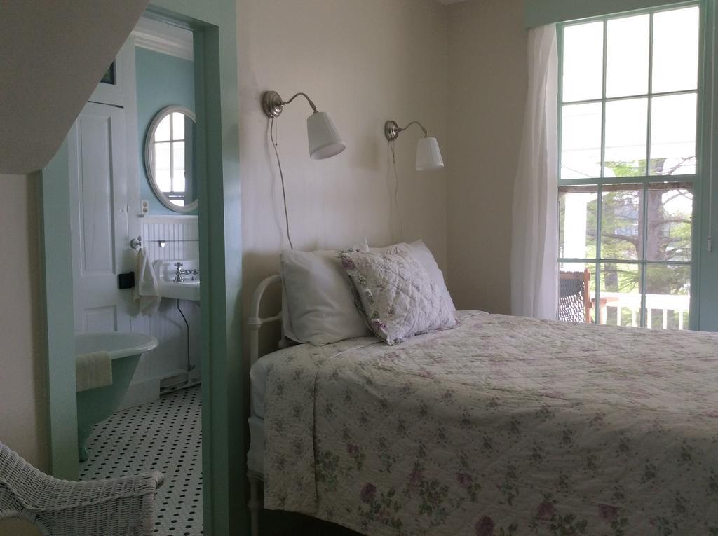 Wades Point Inn On The Bay McDaniel Εξωτερικό φωτογραφία